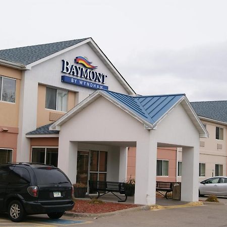 Hotel Baymont By Wyndham Coon Rapids Esterno foto